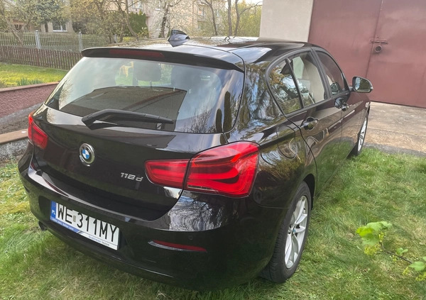 BMW Seria 1 cena 47000 przebieg: 122475, rok produkcji 2016 z Warszawa małe 154